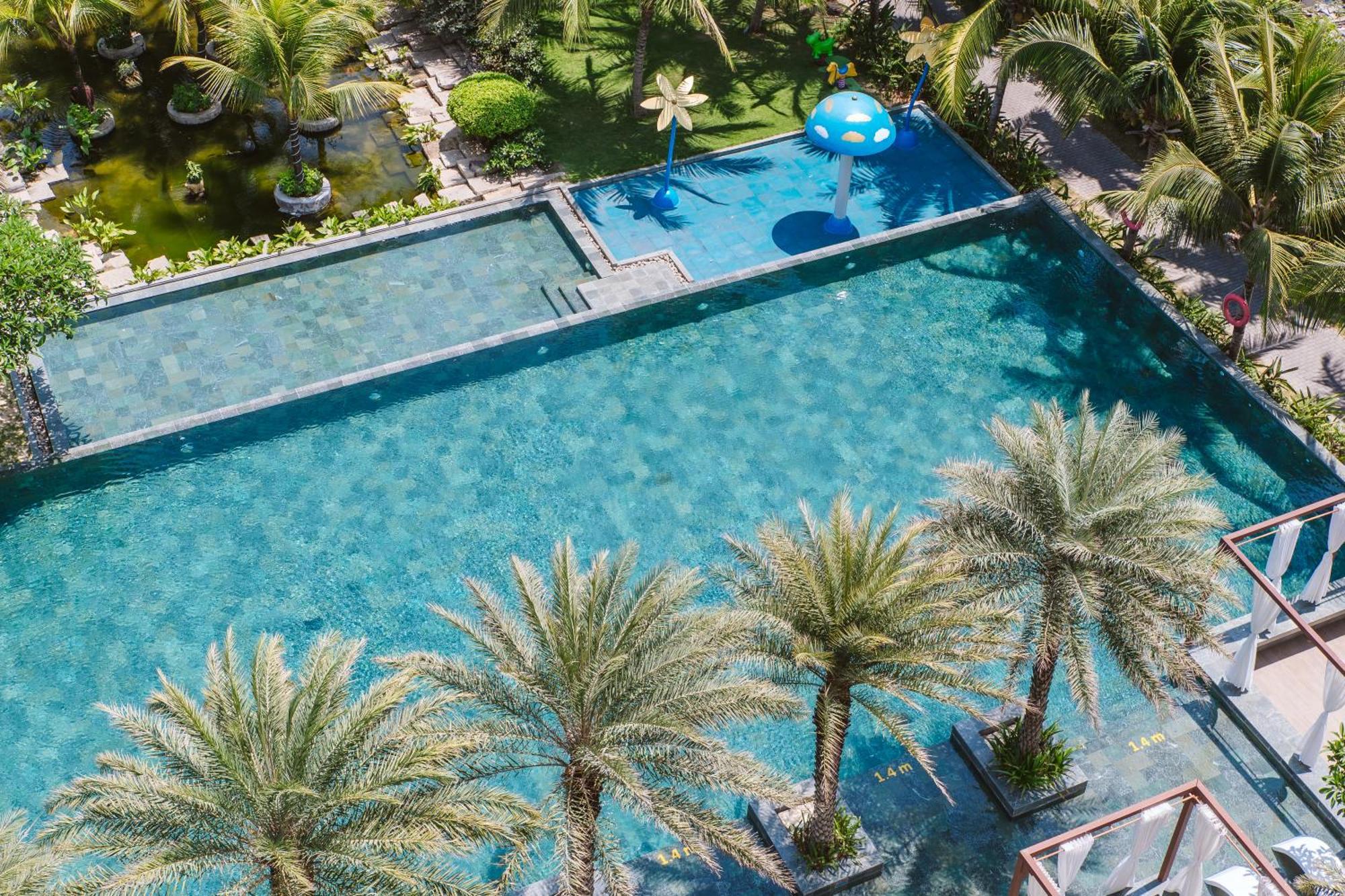 Le Palmier Ho Tram Resort Exteriör bild