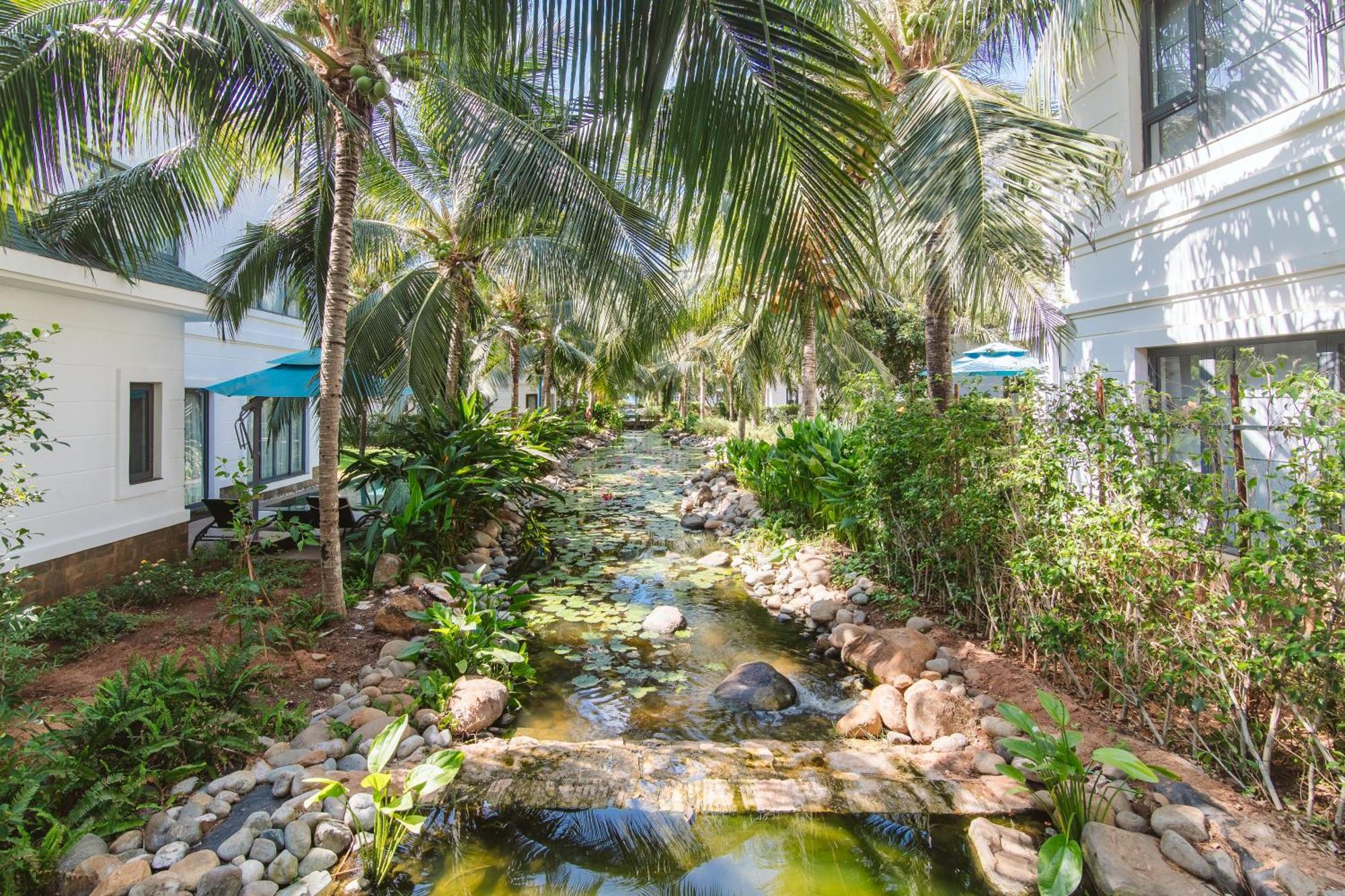 Le Palmier Ho Tram Resort Exteriör bild